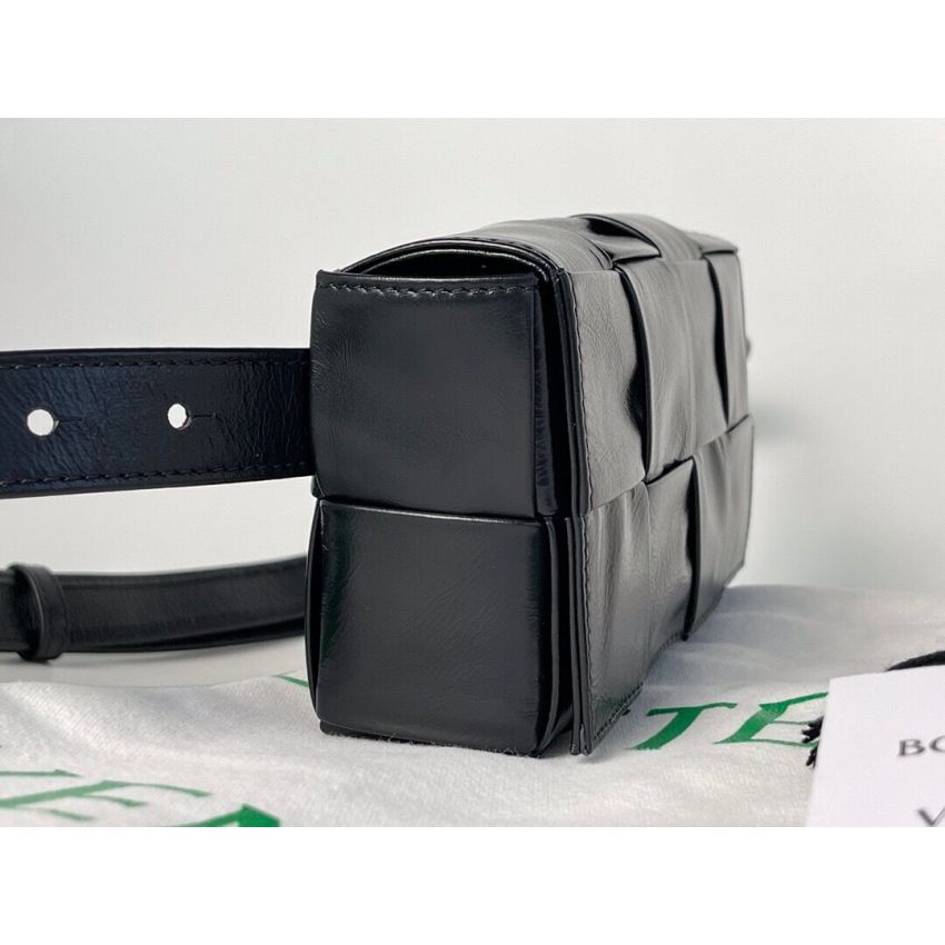 B0tt*ga Ven*ta Mini Cassette Belt Bag