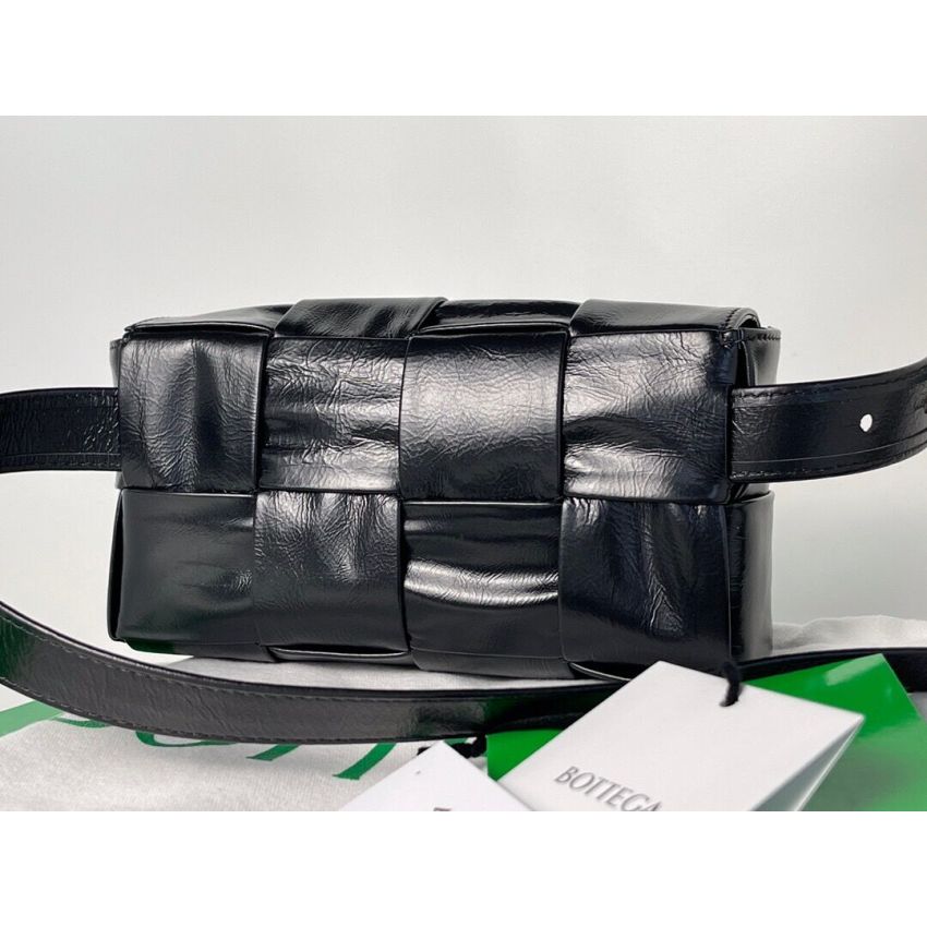 B0tt*ga Ven*ta Mini Cassette Belt Bag