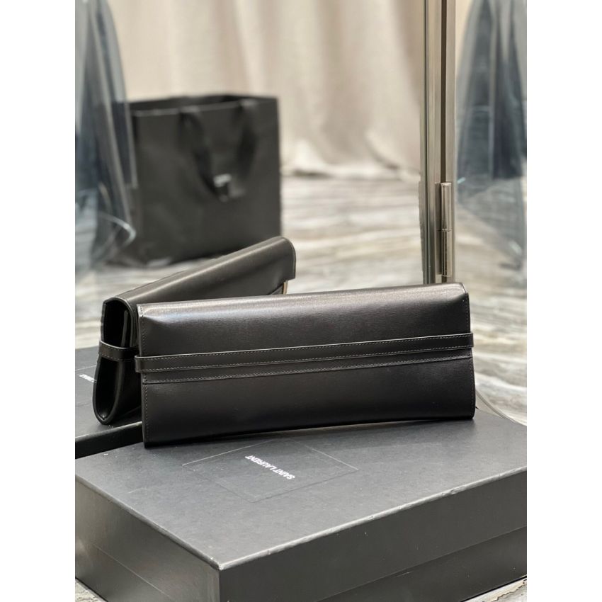 Sa1nt Lau*nt Manhattan Clutch