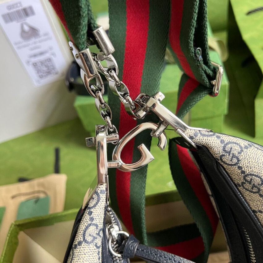 Gvc*1 Attache Medium Shoulder Bag