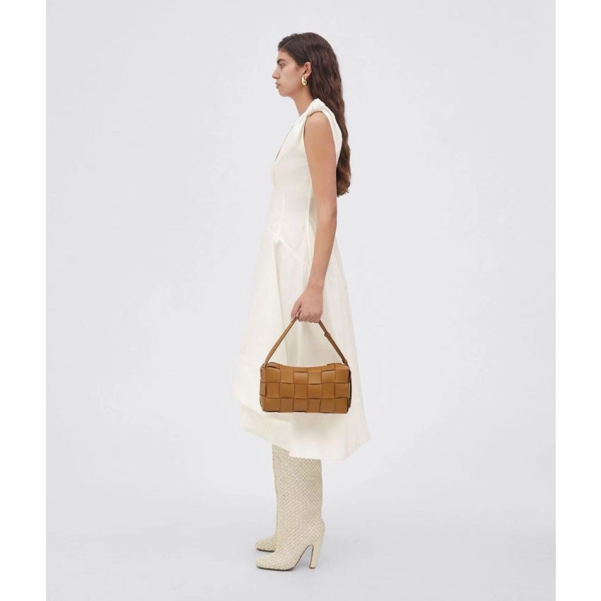 b0tt*ga ven*ta bR1ck cassette shoulder bag