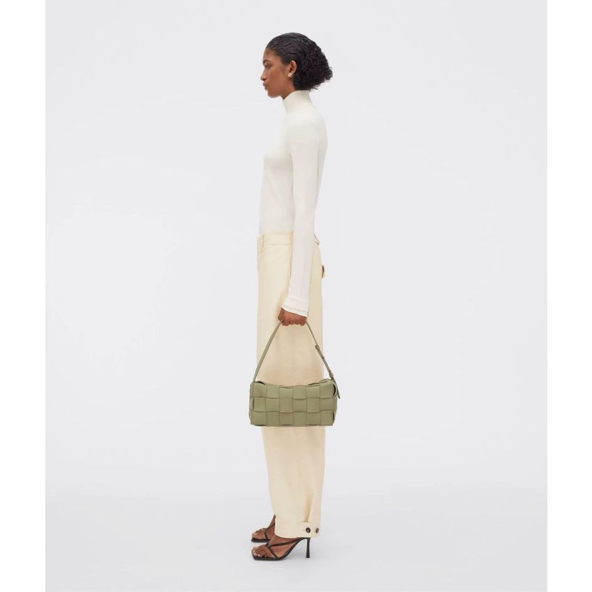 b0tt*ga ven*ta bR1ck cassette shoulder bag