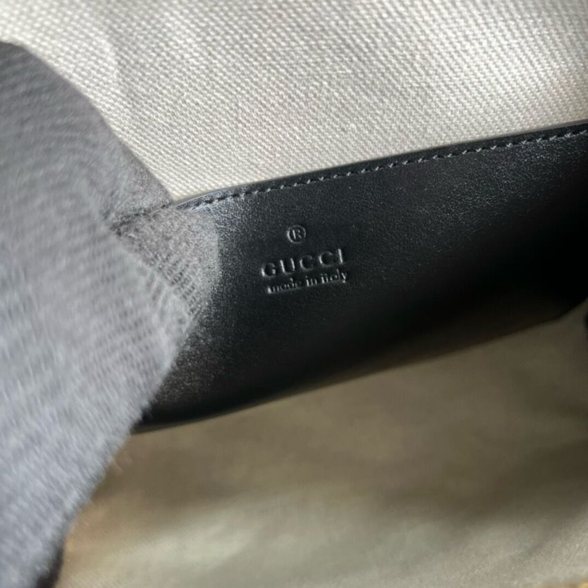 Gvc*1 GG Matelassé Pouch