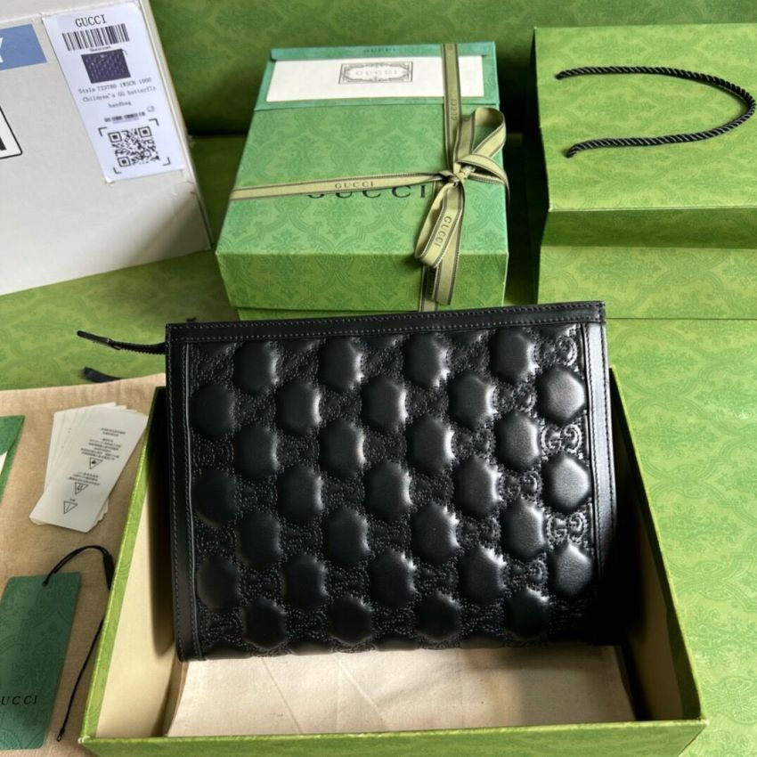 Gvc*1 GG Matelassé Pouch
