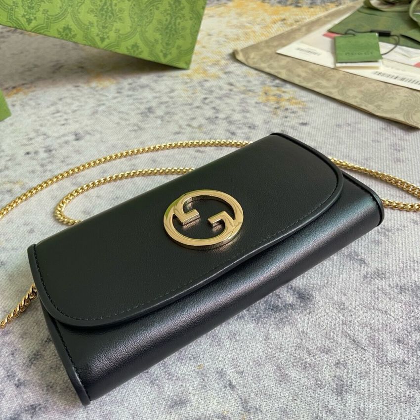 Gvc*1 Blondie Chain Wallet