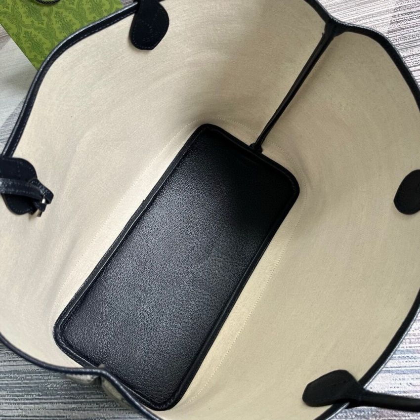 Gvc*1 Ophidia Large Tote