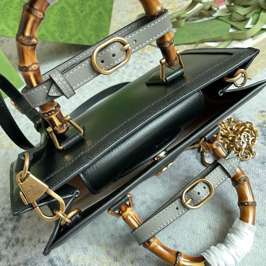 Gvc*1 Diana Small Shoulder Bag