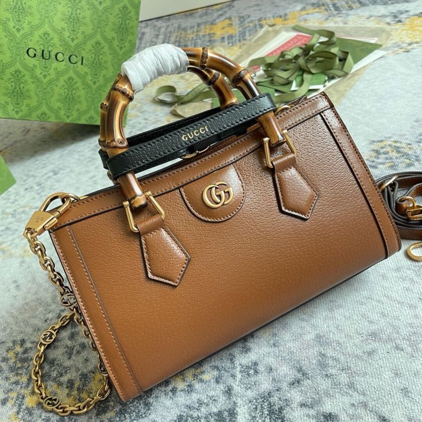Gvc*1 Diana Shoulder Bag