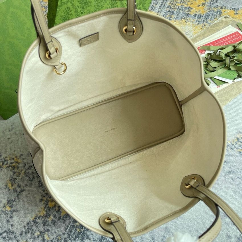 Gvc*1 Ophidia Medium Tote