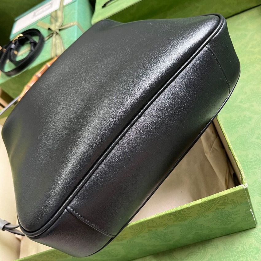 Gvc*1 Diana Medium Hobo Bag