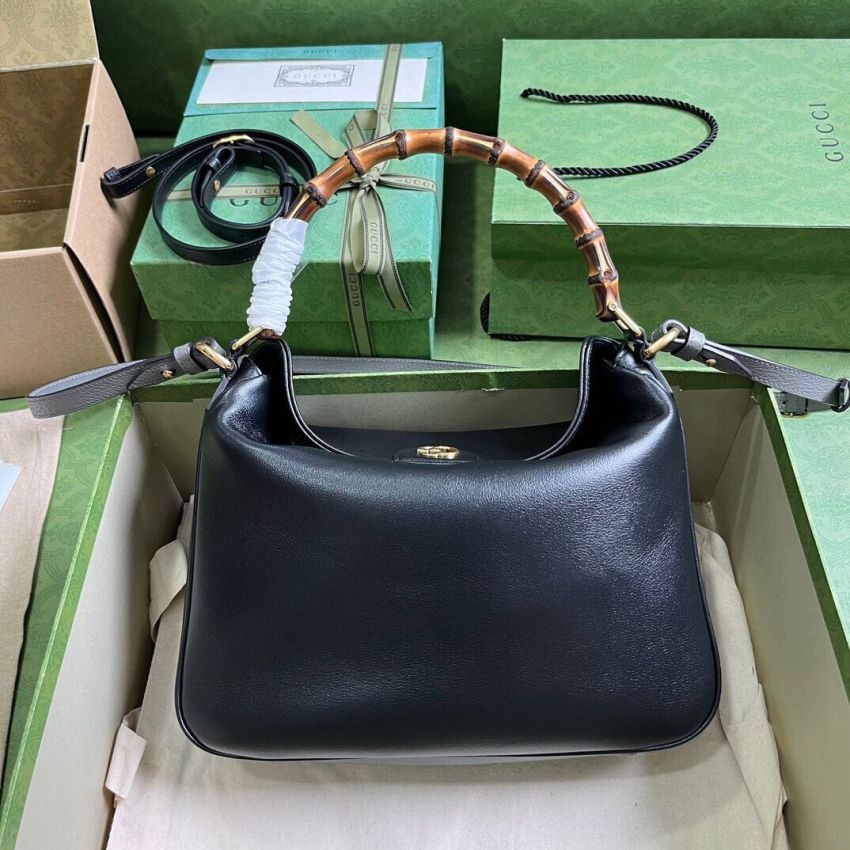 Gvc*1 Diana Medium Hobo Bag