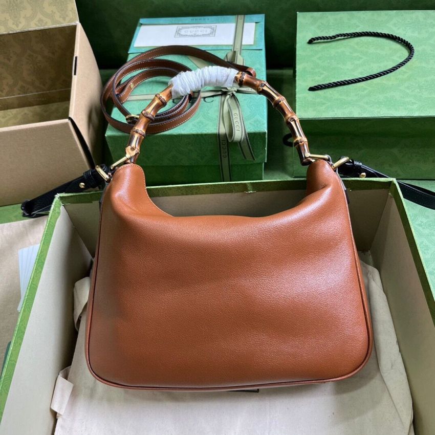 Gvc*1 Diana Medium Hobo Bag