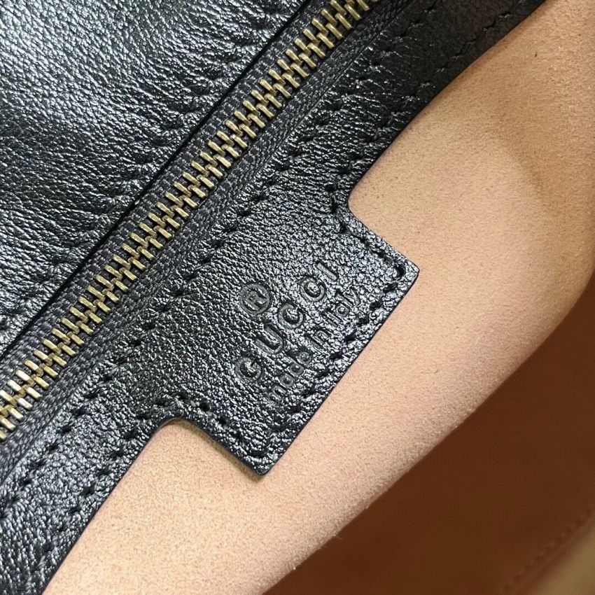 Gvc*1 Diana Small Hobo Bag