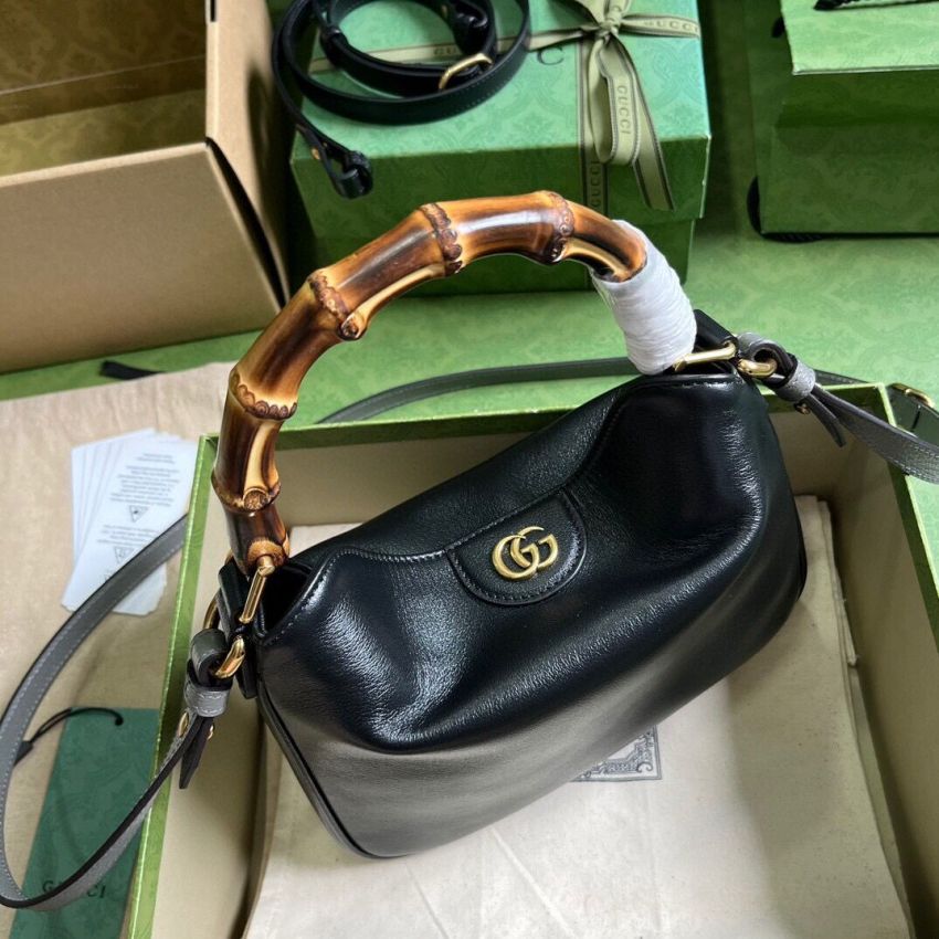 Gvc*1 Diana Small Hobo Bag