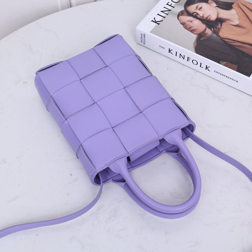 B0tt*ga Ven*ta Mini Cassette Tote