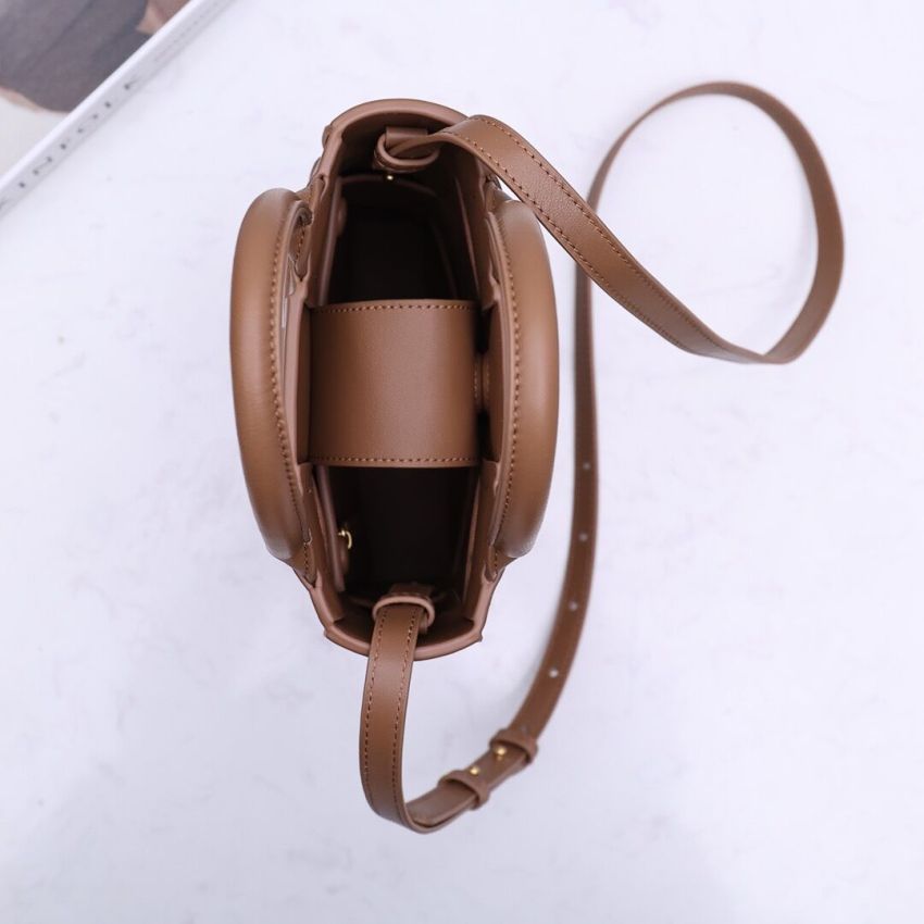 B0tt*ga Ven*ta Mini Cassette Tote