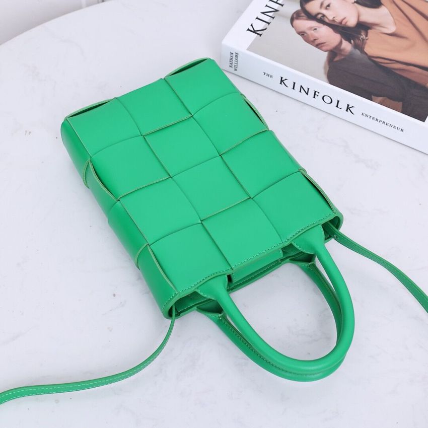 B0tt*ga Ven*ta Mini Cassette Tote