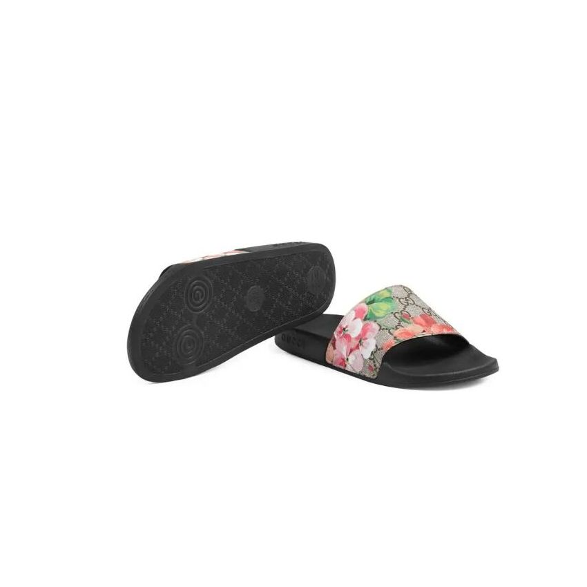 Gvc*1 slippers, Size 35-41