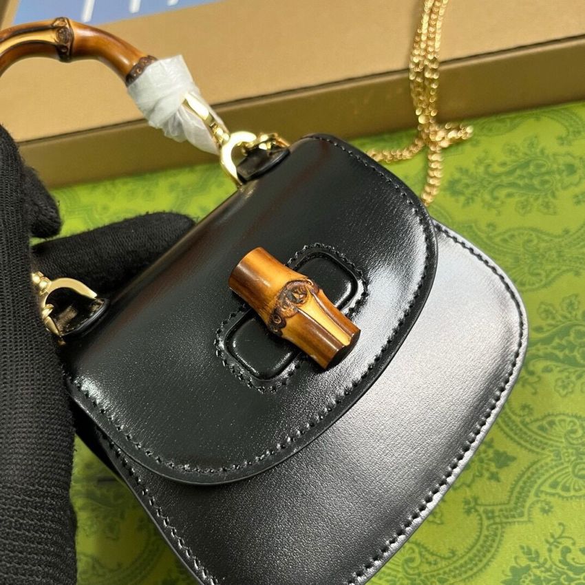 Gvc*1 Bamboo Mini Chain Bag