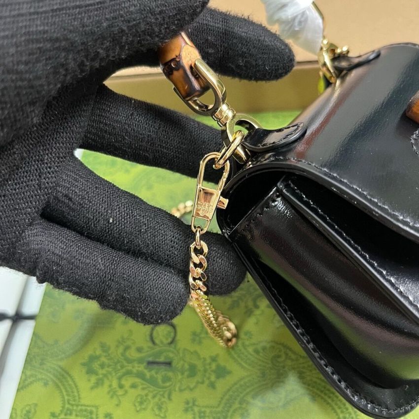 Gvc*1 Bamboo Mini Chain Bag