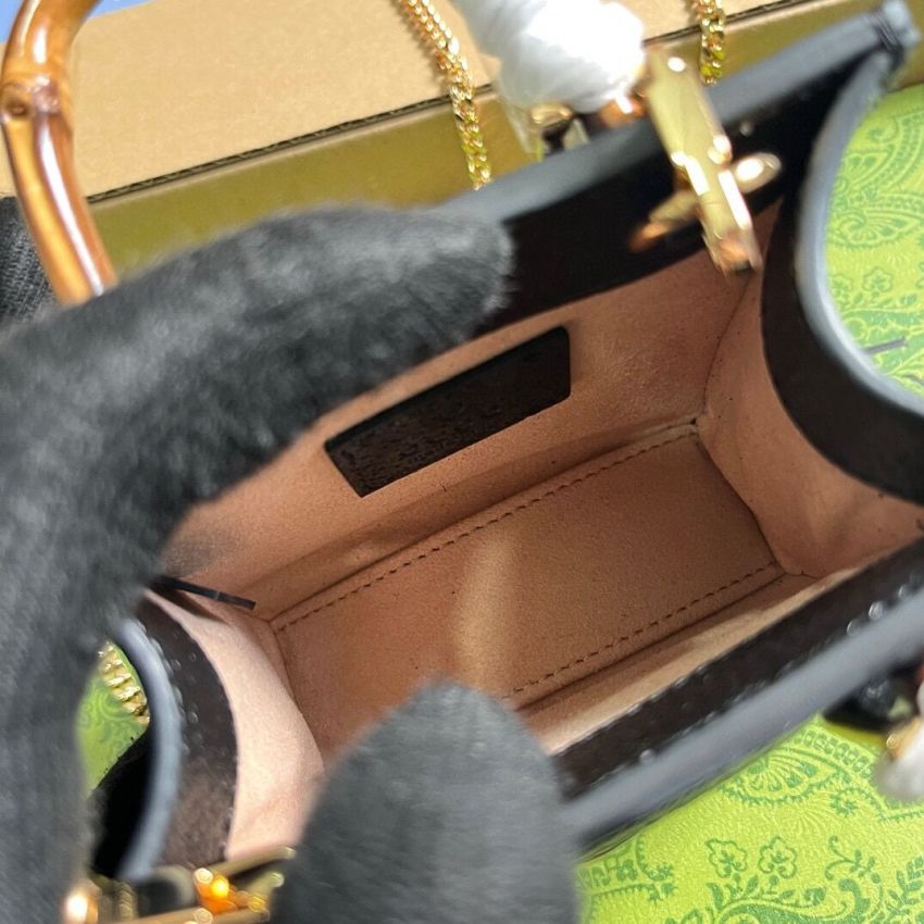 Gvc*1 Diana S*per Mini Chain Bag
