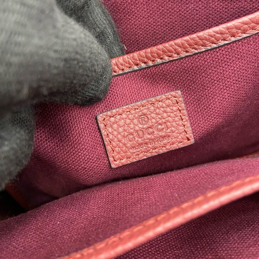Gvc*1 Small Tote bag with Hook closure-Rosso Ancora