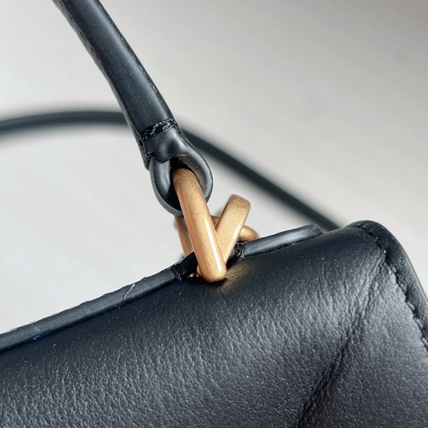 Ba1en*iaga Rodeo Mini Handbag-Black