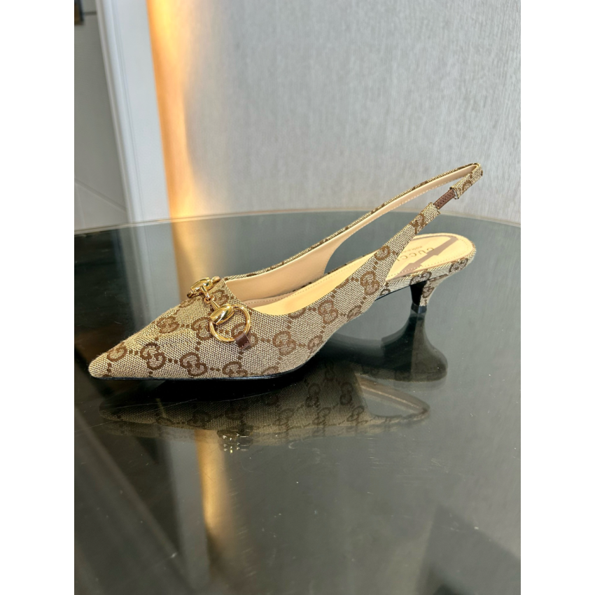 Gvc*1 Horsebit pump , Size 35-42