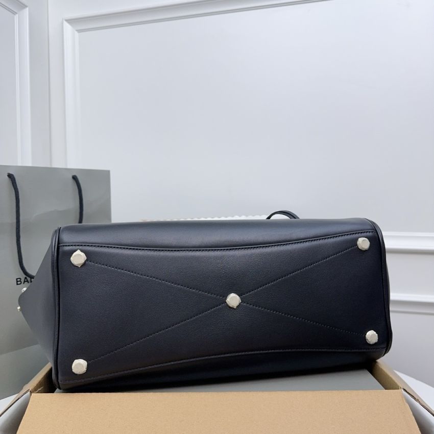 Ba1en*iaga Bel Air Medium Carry All bag