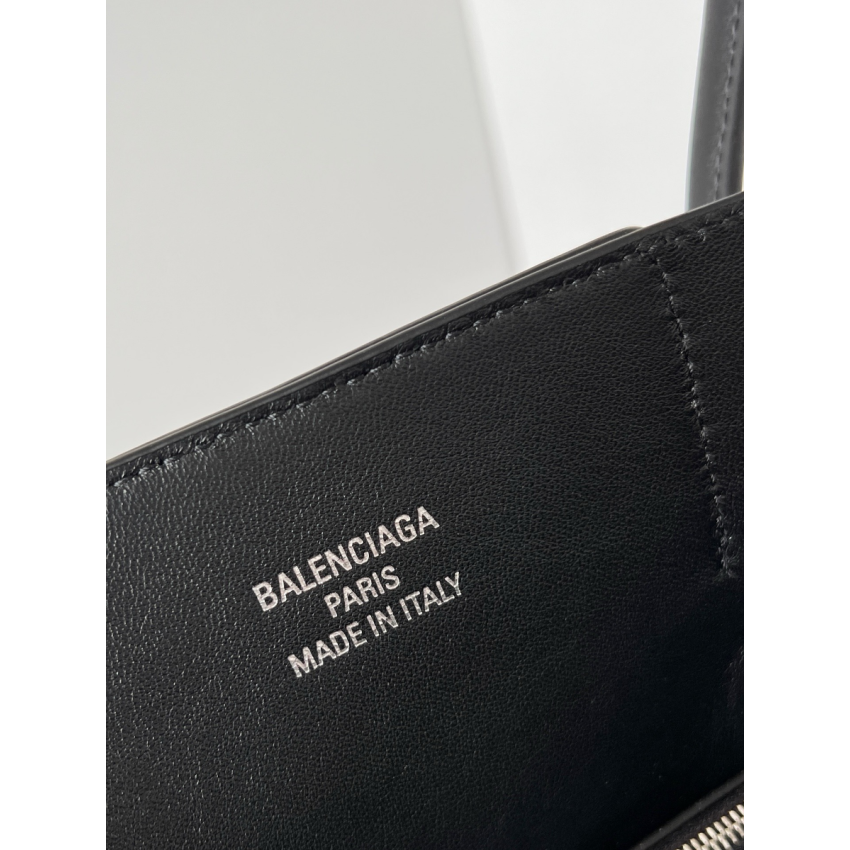Ba1en*iaga Bel Air Medium Carry All bag