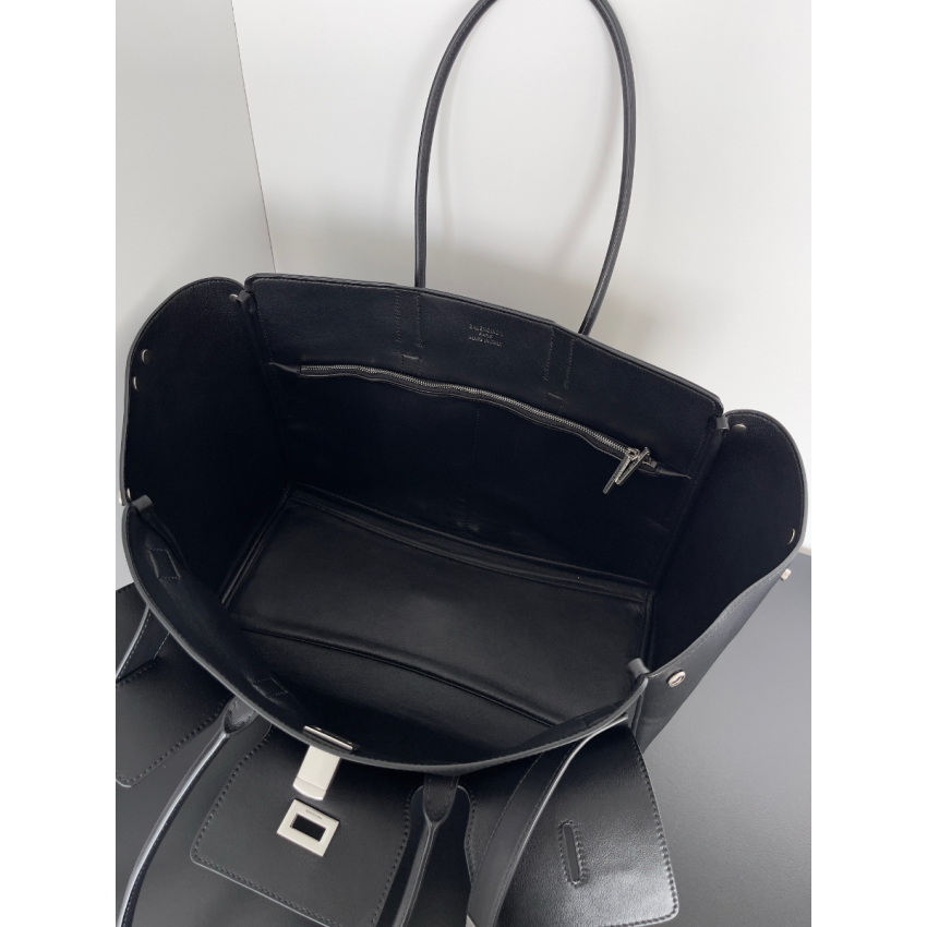 Ba1en*iaga Bel Air Medium Carry All bag