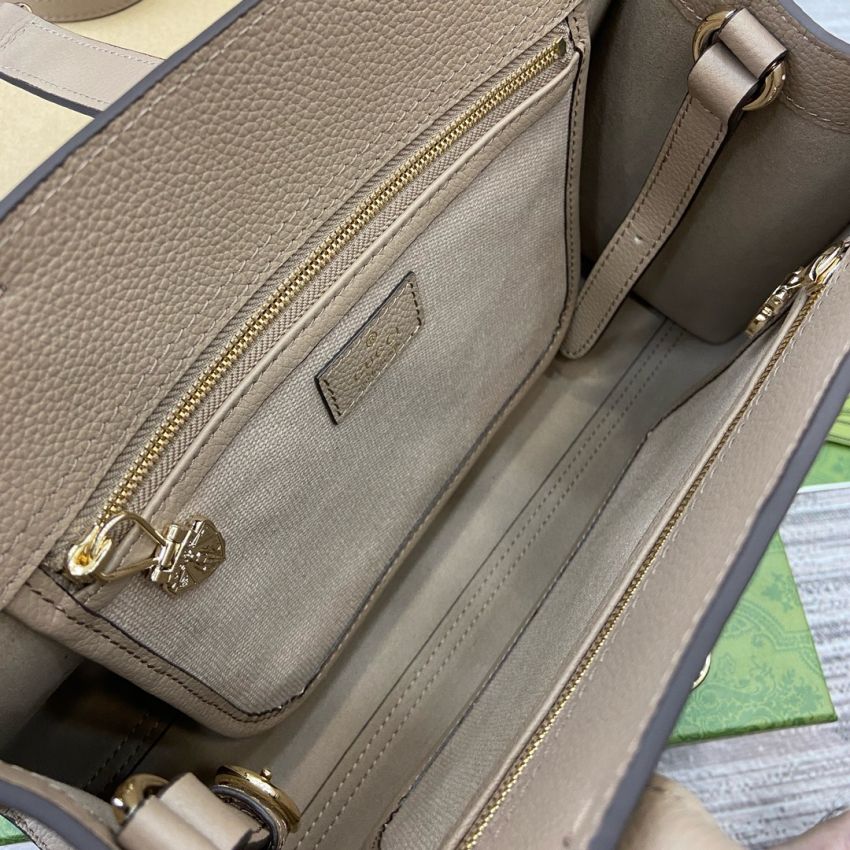 Gvc*1 Medium Tote bag with Hook closure-Taupe