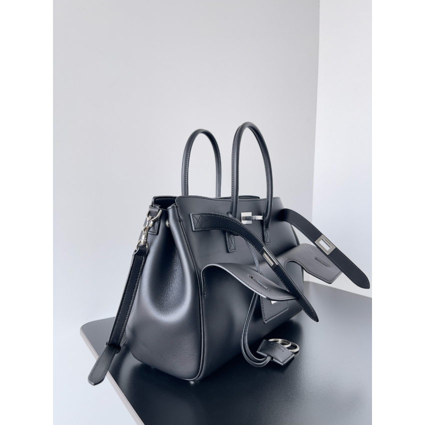 Ba1en*iaga Bel Air Small Carry All bag