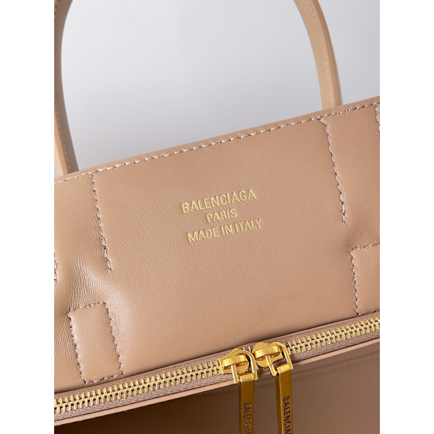 Ba1en*iaga Bel Air Small Carry All bag