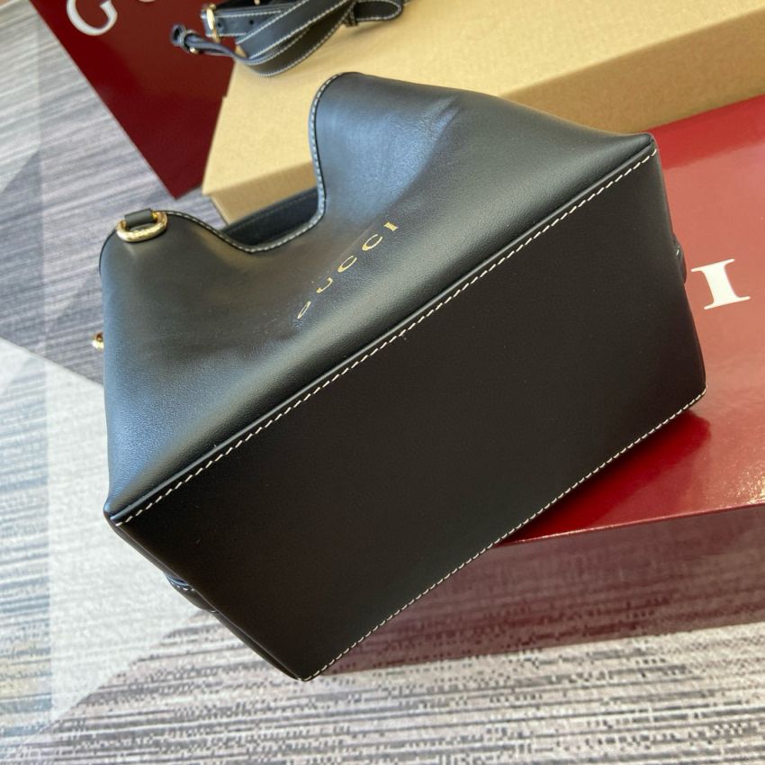 Gvc*1 GG Emblem Mini Buckeket Bag- Black leather