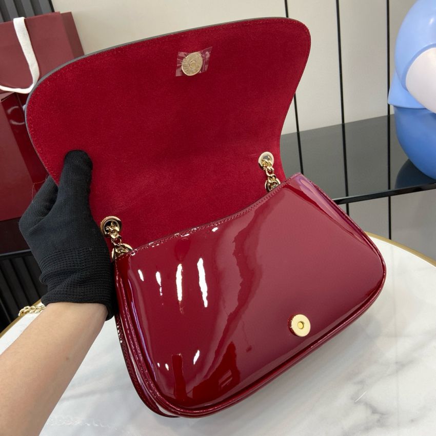 Gvc*1 Blondie Small Shoulder Bag- Rosso Ancora red