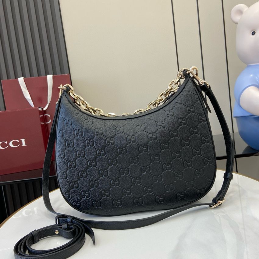 Gvc*1 GG emblem Medium shoulder bag-Black