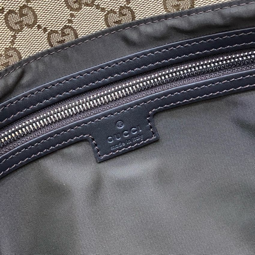 Gvc*1 GG Canvas Large Cross body bag