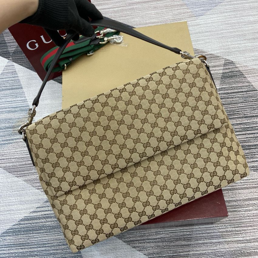 Gvc*1 GG Canvas Large Cross body bag