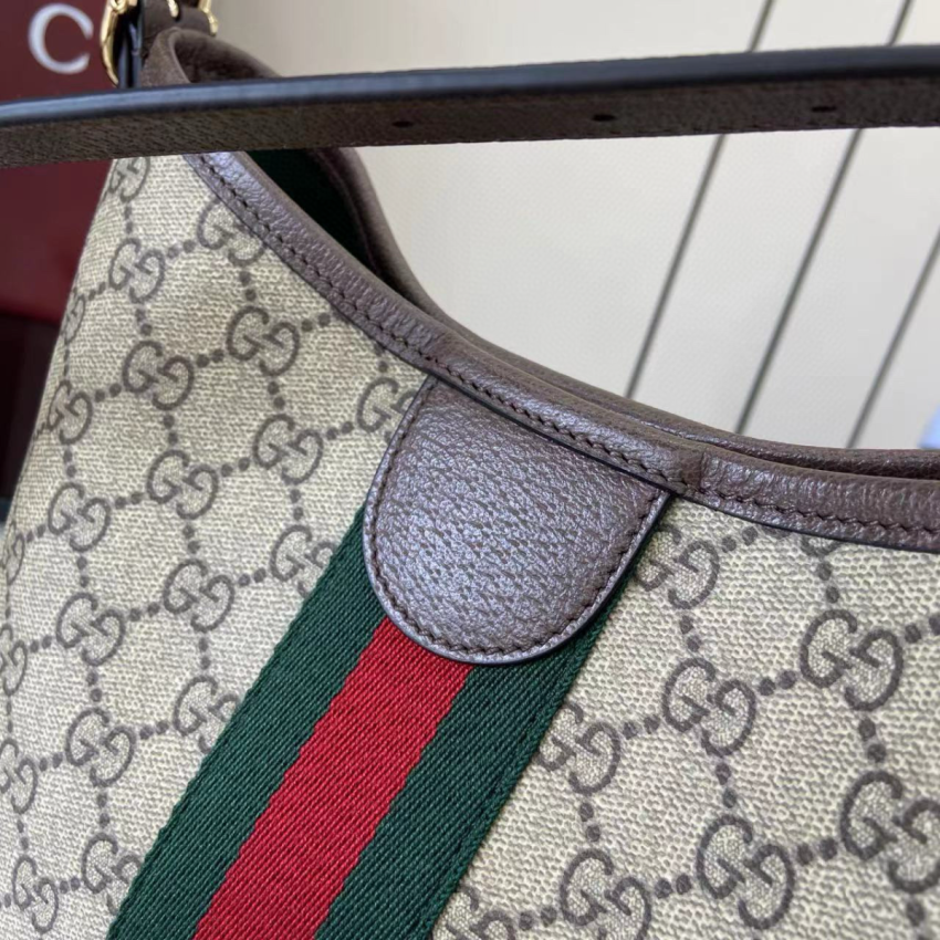 Gvc*1 Ophidia Small Shoulder bag