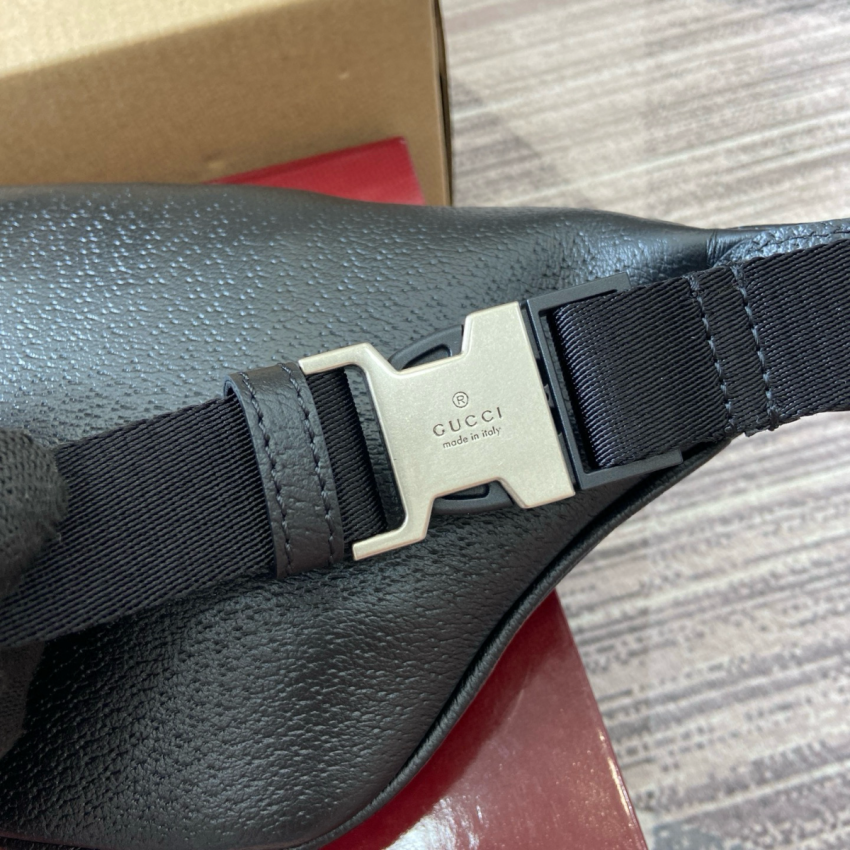 Gvc*1 Ophidia Small belt bag