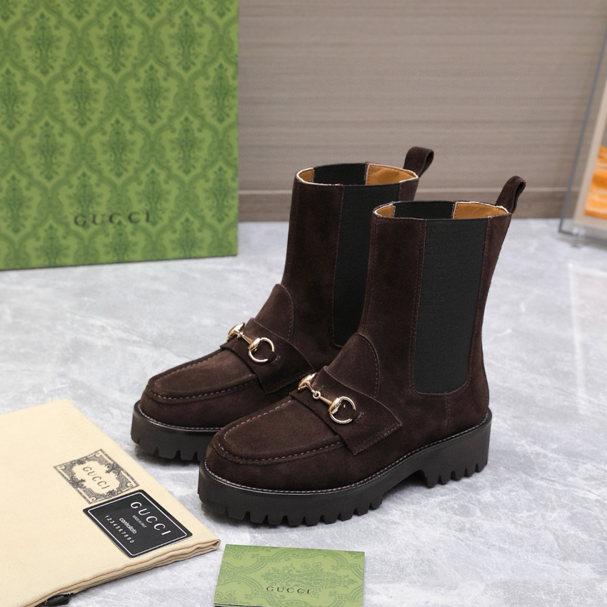 Women's ankle boot with Horsebit