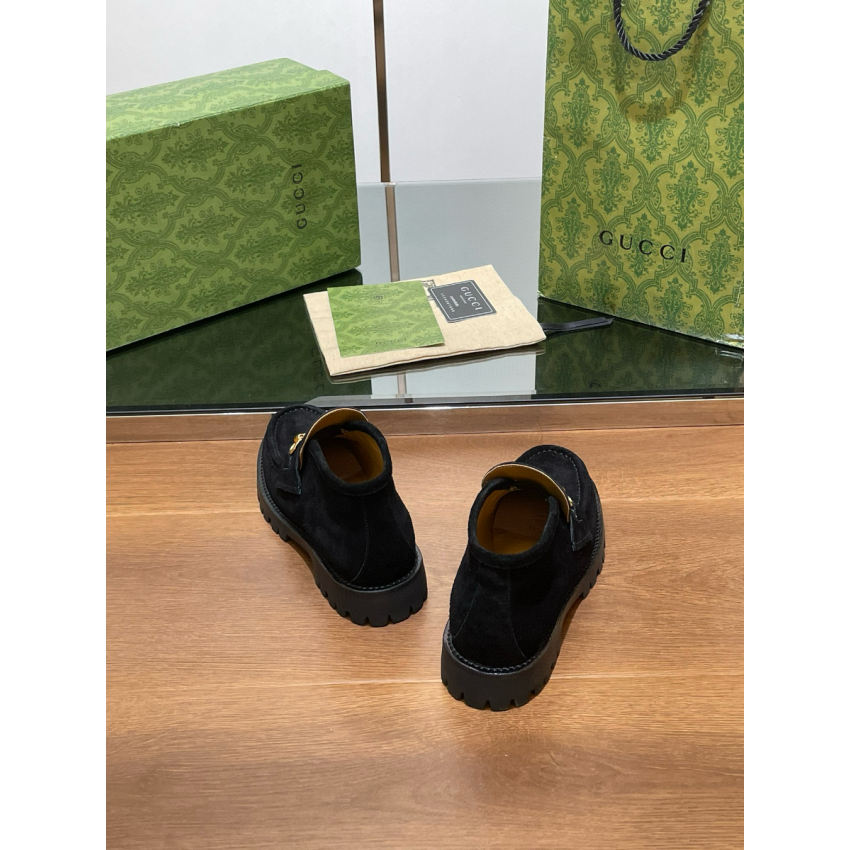 Women's ankle boot with Horsebit