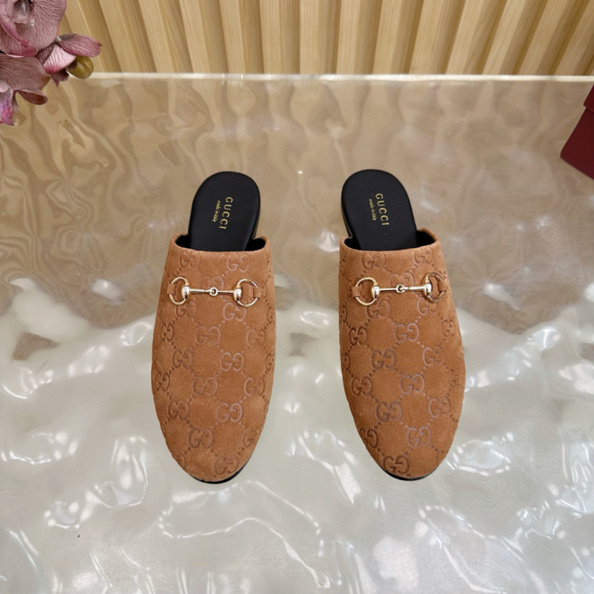Women's mule with Horsebit