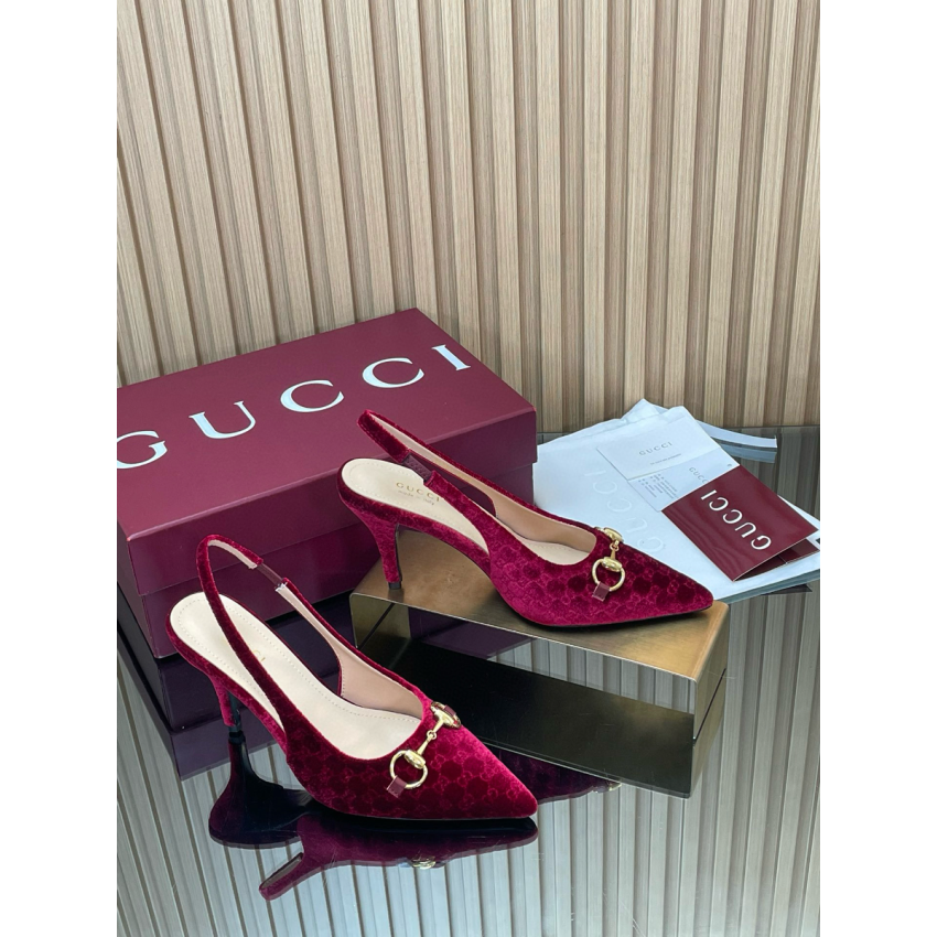 Women's slingback pump with Horsebit