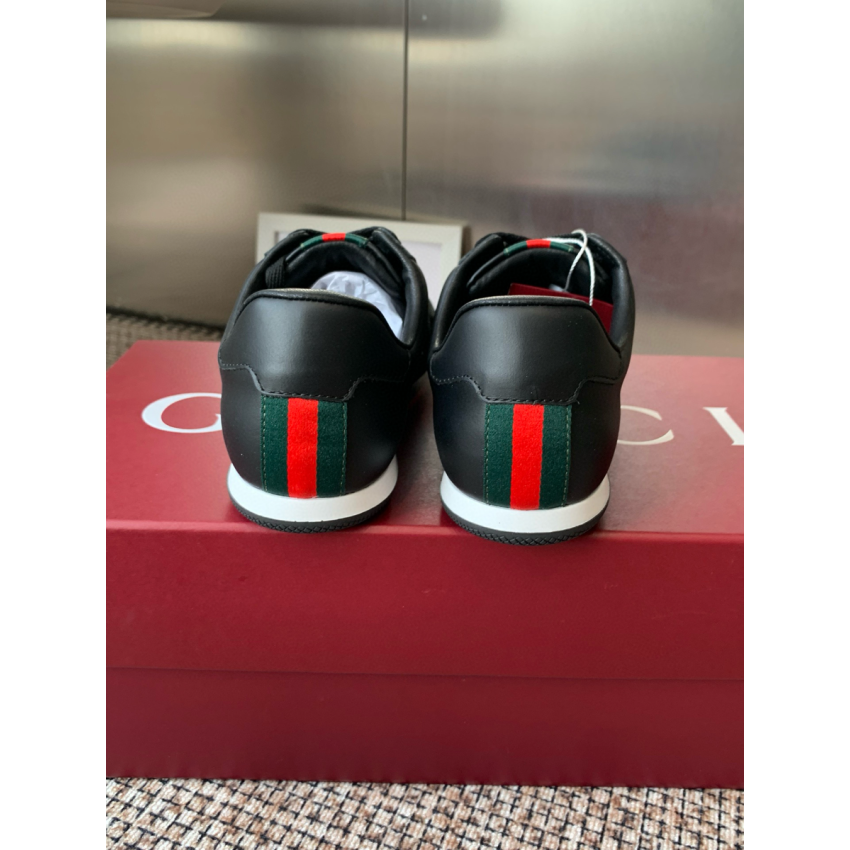 Men and Women's Gvc*1 Shift trainers