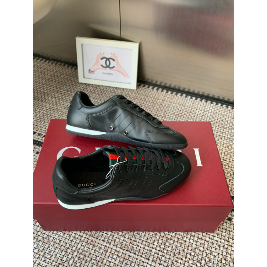 Men and Women's Gvc*1 Shift trainers