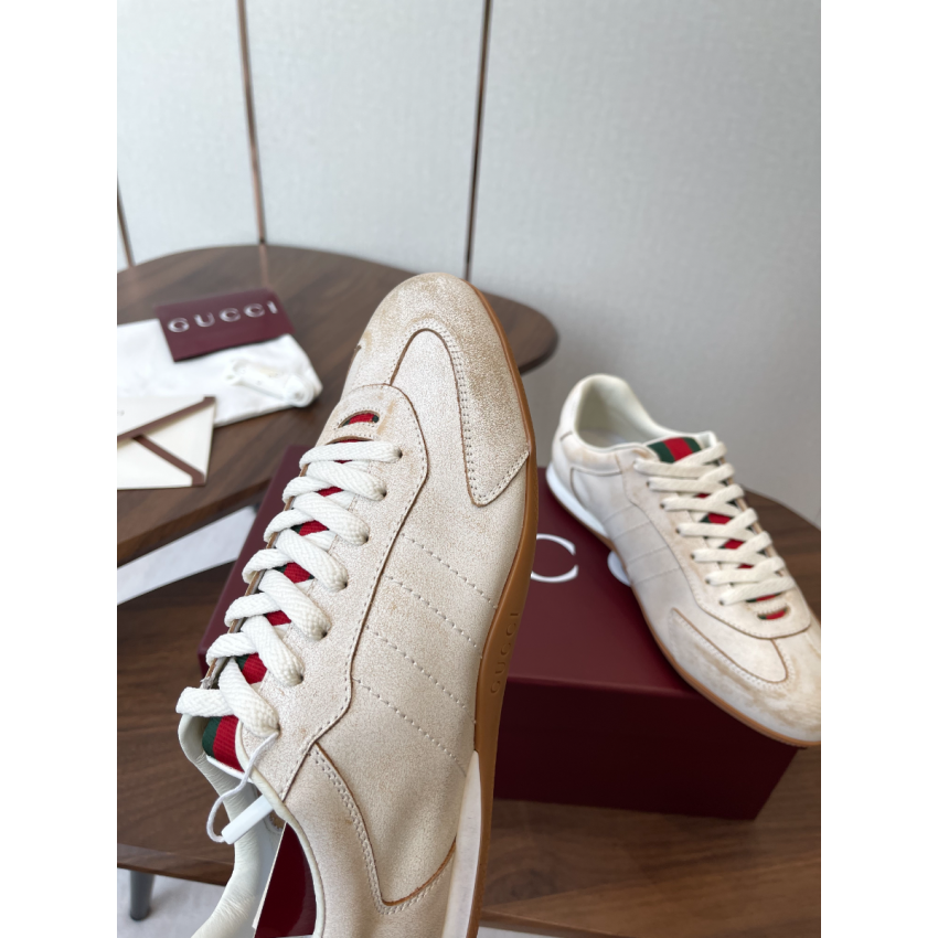 Men and Women's Gvc*1 Shift trainers