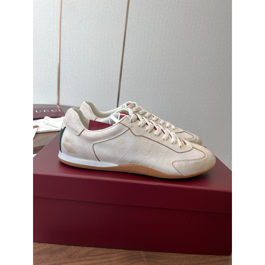 Men and Women's Gvc*1 Shift trainers