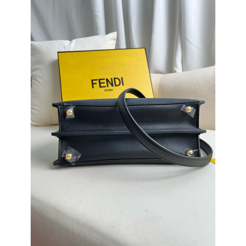 F**di Peekaboo Iseeu Small Bag -Black